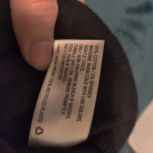 Black Rib Knit Crop Top - Picture 4 of 4